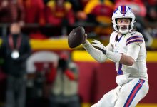 Photo of Bills QB Josh Allen gets new deal with reported record $250 million guaranteed