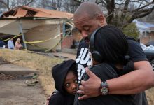 Photo of At least 32 dead in massive US storm after new fatalities reported in Kansas and Mississippi