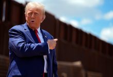 Photo of Trump invokes 18th century law to speed deportations, judge stalls it hours later