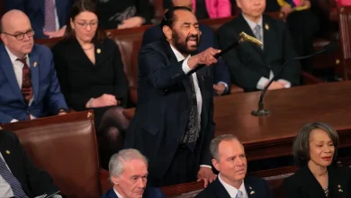 Photo of Democrats Slammed for Party’s Tepid Response to Black Rep. Al Green’s Ejection During Trump’s Speech to Congress