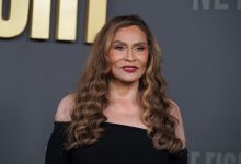 Photo of Tina Knowles celebrates being a family matriarch in a star-studded book tour 