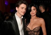 Photo of Timothée Chalamet’s Lack of Affection Towards Mushy Kylie Jenner Cause Fans to Speculate His Disinterest