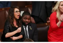 Photo of Lauren Boebert Jumps On Racist Stereotype as She Accuses Rep. Al Green of Shaking ‘His Pimp Cane at Trump,’ Completely Ignoring Her Own History of Disruptive Behavior