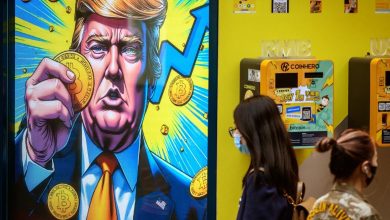 Photo of How US Crypto Firms Navigate Trump’s New Playbook