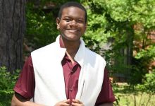Photo of High School Senior Jayme Anderson Admitted Into More Than 50 Universities And Received Over $10M In Scholarships