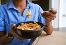 Photo of Plastic Chemicals Tied to 350,000 Heart-Related Deaths: What to Know