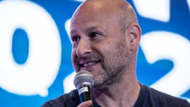 Photo of Ethereum’s Lubin Credits Michael Saylor for Crypto Treasury Firm Nudge