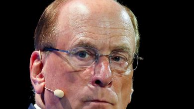 Photo of ‘Huge’ BlackRock Crypto Bombshell Suddenly Hurtling Toward Bitcoin At Key Price ‘Turning Point’