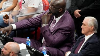 Photo of Shaq Signs $1.8 Million Check to End His Crypto Drama