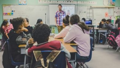 Photo of Credit, crypto and cost of living: Colorado schools face big task teaching teens financial survival