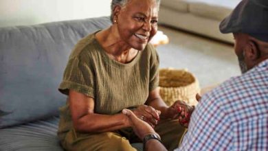 Photo of Is Your Parent Showing Signs Of Alzheimer’s? How To Tell…