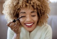 Photo of Can Eyeliner Put Your Vision at Risk? – BlackDoctor.org