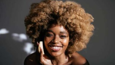 Photo of Exfoliating for Melanin-Rich Skin: The Best (and Worst) Methods