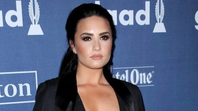 Photo of Demi Lovato Turns Heads By Going Pantsless, Rocks Form-Fitting Bodysuit at Paris Fashion Week