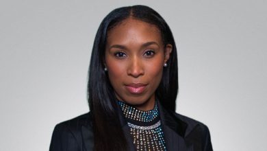 Photo of Mykel B. Davis Founded Muscle Up Mommy To Make Breastfeeding More Accessible, Helping Mothers Pump Hands-Free Anywhere At Anytime