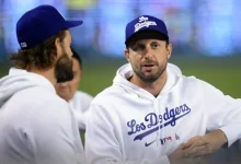 Photo of Clayton Kershaw, Max Scherzer were Dodgers teammates, but now their World Series roster roles are very different