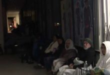 Photo of Music fans line up well before midnight for vinyl deals at San Antonio store