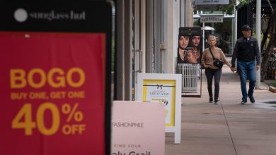 Photo of Activist groups call for economic blackouts in Michigan