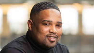 Photo of This Detroit-Based Founder And Scientist Developed An AI-Powered Device That Can Detect Pathogens On Surfaces Within Minutes