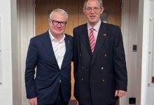 Photo of ‘I want every part of the West Midlands to prosper’ – West Midlands Mayor talks to business leaders at Black Country round table event ahead of Budget