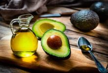 Photo of Is Avocado Oil Liquid Gold for Cholesterol? – BlackDoctor.org