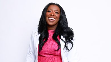 Photo of This HBCU Alum Has Taught Over 3,000 Girls About Cosmetic Science And Has Now Opened A STEM Classroom In Tulsa, OK – AfroTech