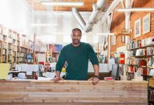 Photo of 20 Black-Owned Bookstores You Should Support for the Holidays – BlackDoctor.org