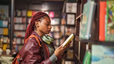 Photo of Gen Z Students Are Struggling To Read Single Sentences And It Could Harm Their Futures, Professors Warn – AfroTech