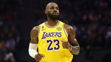 Photo of LeBron James Traded His 2% Stake In Liverpool FC For 1% Of Fenway Sports Group — How Much Could His Stake Be Worth Today? – AfroTech