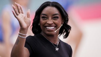 Photo of Why Simone Biles Left An Estimated $1.6M In Monthly Earnings On The Table With Nike – AfroTech