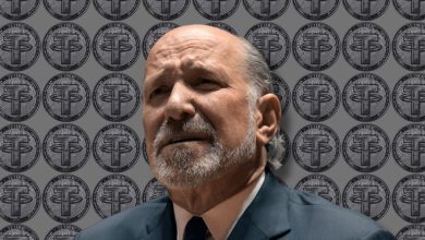 Photo of Howard Lutnick’s Epstein Island Visit Puts Spotlight on His Past Crypto Ties