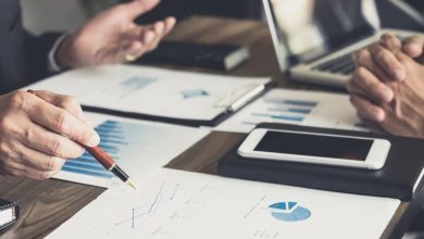 Photo of Schwab Crypto Launch Tests Robinhood’s Valuation And Growth Story