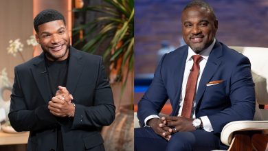 Photo of Crowned Skin Founder Darrell Spencer Lands $500K Investment From Fellow Chicagoan Rashaun Williams On ‘Shark Tank’ – AfroTech