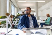 Photo of Over 15,000 Minority-Owned Businesses Lose HUB Certification Under Acting Texas Comptroller – AfroTech