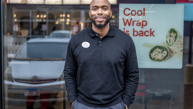 Photo of Kareem Edwards Went From Wall Street To Chicago’s First And Only Black Chick-Fil-A Owner-Operator – AfroTech