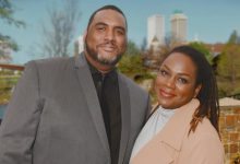 Photo of Married Couple In Tulsa Expands Wireless Company With A Give-Back Model For Education Nonprofits And More – AfroTech
