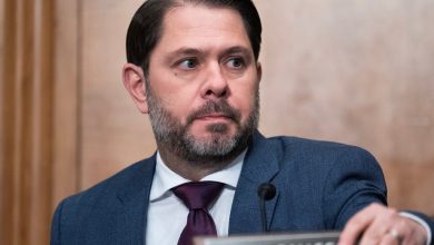 Photo of Progressives Press Ruben Gallego, Adam Schiff To Insist On Ethics In Crypto Bill