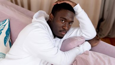 Photo of What Triggers a Pain Crisis? How to Reduce Sickle Cell Flare-Ups – BlackDoctor