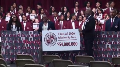 Photo of Valedictorian Lamont Newell, Who Battled Homelessness, Is Heading To Columbia University To Study Industrial Engineering – AfroTech