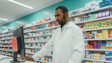 Photo of New Program Aims To Reduce Pharmacy Deserts In Nearly 80 Chicago Neighborhoods – AfroTech