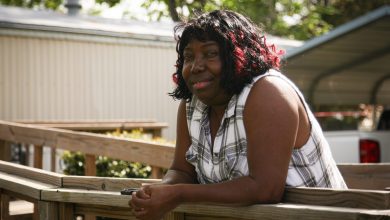 Photo of Black Family Pushes Back Against Billion-Dollar Plan To Turn This Texas Community Into A Data Center – AfroTech