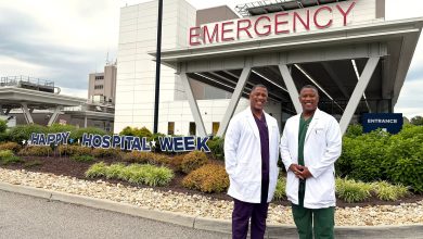Photo of Identical Twin Brothers Become Co-Medical Directors Of Their Hometown Hospital’s Emergency Department – AfroTech