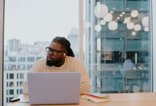 Photo of AI Screening Tools Being Used By US Employers Are Showing Racial Bias Toward Black And Asian Job Applicants – AfroTech