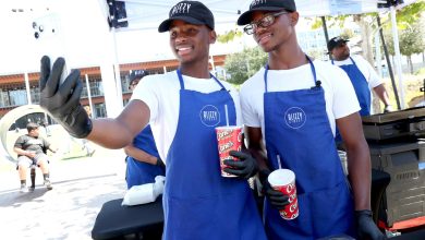 Photo of 16-Year-Old Brothers And Founders Of Viral Glizzy Street Hot Dogs Already See Franchising In Their Future – AfroTech