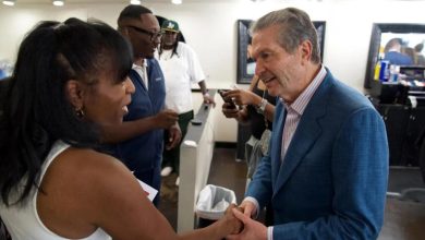 Photo of Rick Jackson Campaigns at Barbershop Touting Loans for Black Entrepreneurs