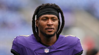 Photo of DeAndre Hopkins Takes Finance Classes During The Offseason To Learn How To Manage His NFL Salary – AfroTech