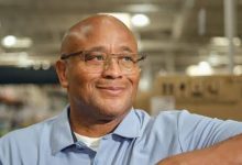 Photo of How a Costco Cashier Built a $1 Million Retirement on an Hourly Wage