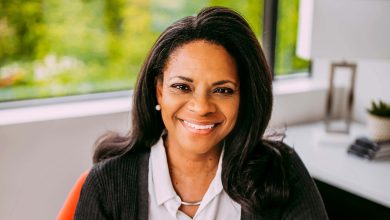 Photo of Principal Organizational Change Advisor Avil Jackson Says Leaders Who Invest In Human Relationship Skills Will Thrive In Age of AI – AfroTech