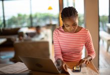Photo of Black Adults Report Greater Financial Strain Under Current Presidential Administration, With College-Educated Adults Hit Hardest – AfroTech