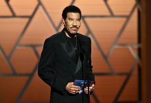 Photo of Music Legend, Lionel Richie, Undergoes Heart Procedure at 77 – BlackDoctor